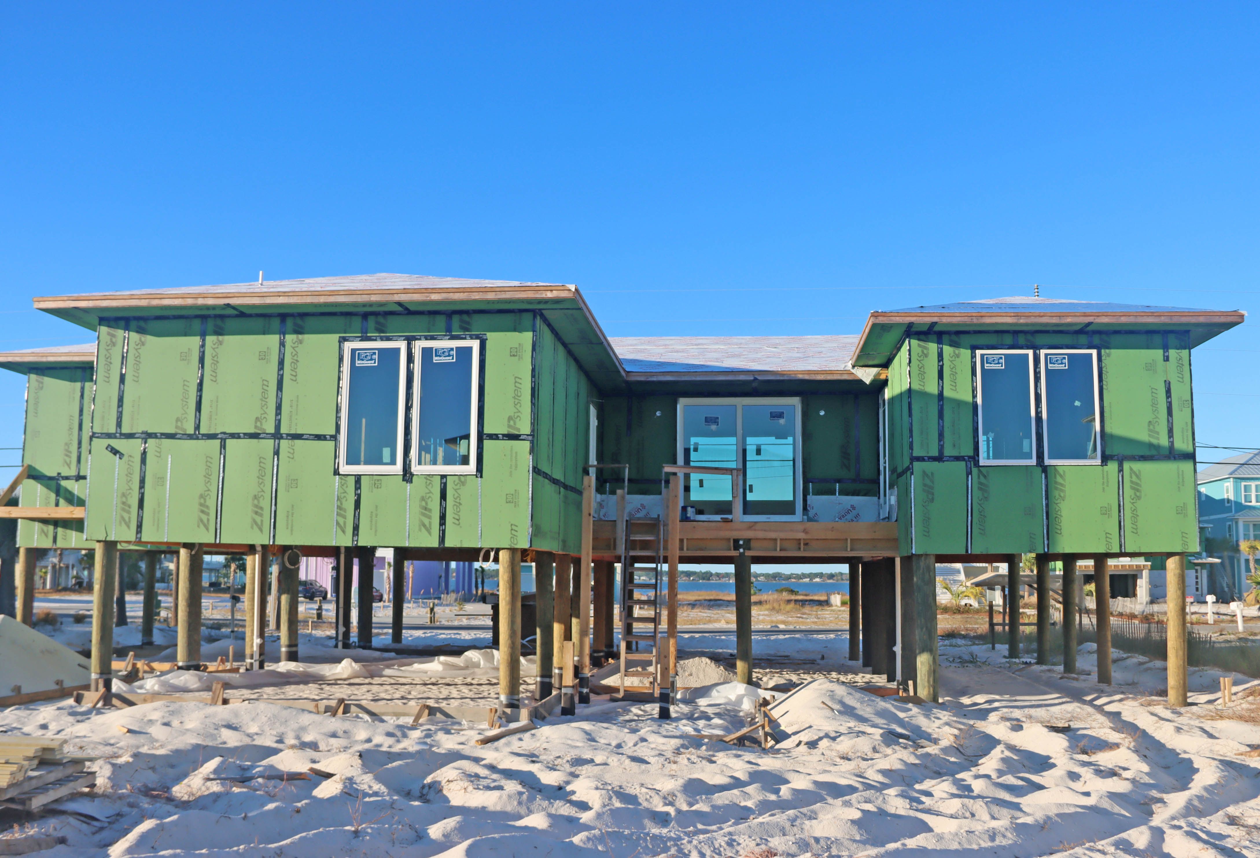 Conway modern coastal piling home on Navarre Beach