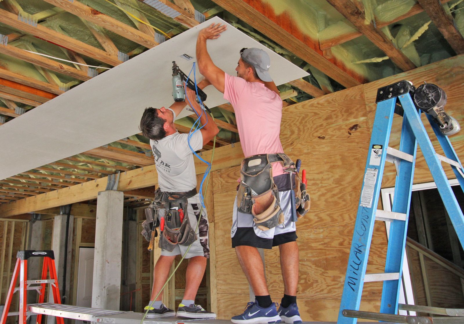 Burchard coastal transitional style piling home on Navarre Beach