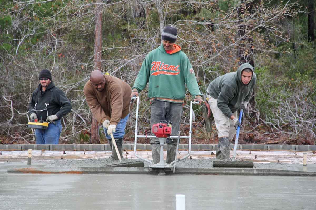 vibratory screed