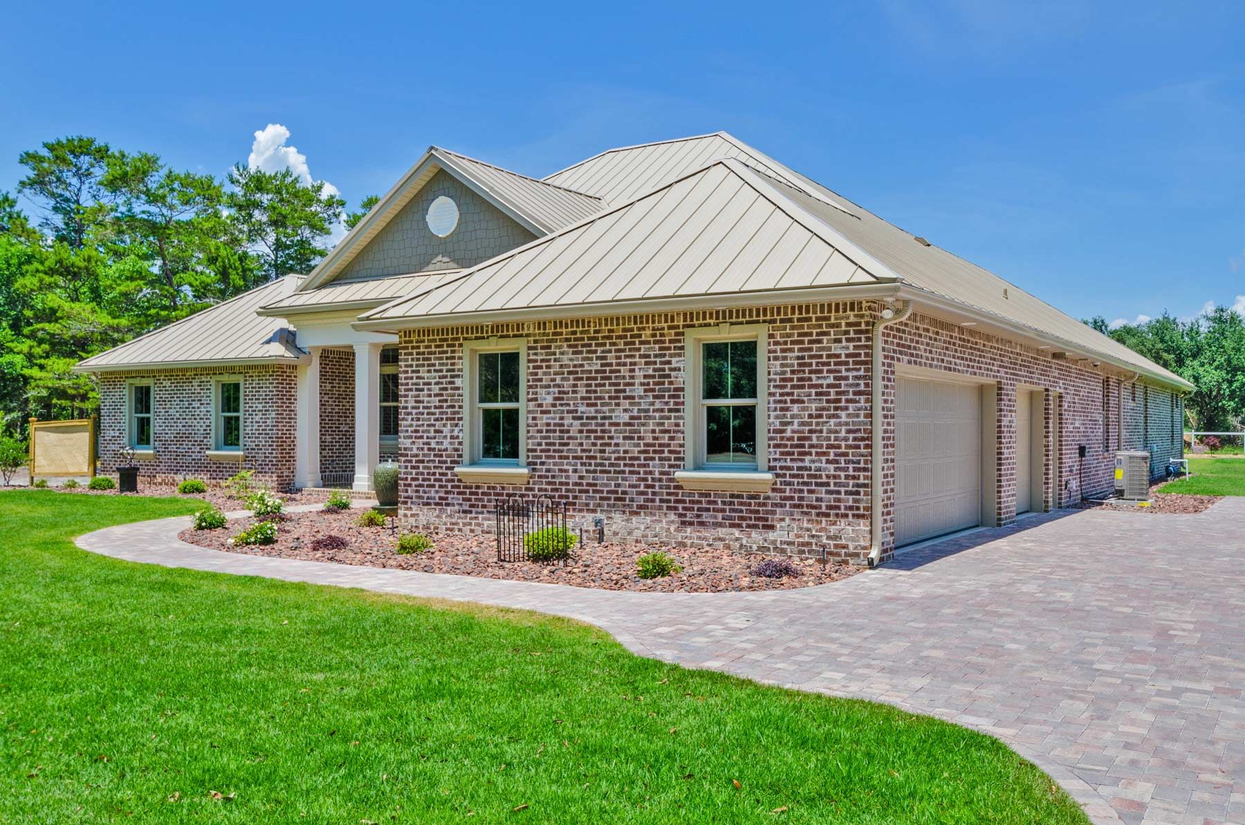 Nieberlein residence in Gulf Breeze by Acorn Fine Homes